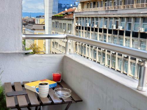 Sunny Central Apartment