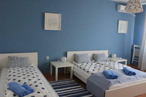 Sunny Central Apartment