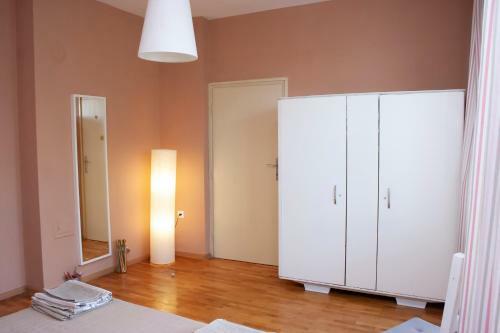 Sunny Central Apartment