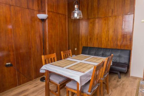 Hostal Oleander Rooms & Apartment