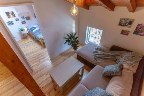 Gallery B28 - 3 Bedroom Sofia Downtown Apartment