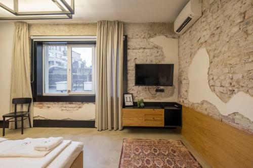 R34 Boutique Hotel