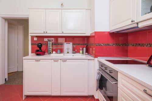 Designer & Luxurious, Business, One Bedroom Apartment In Top Central Sofia