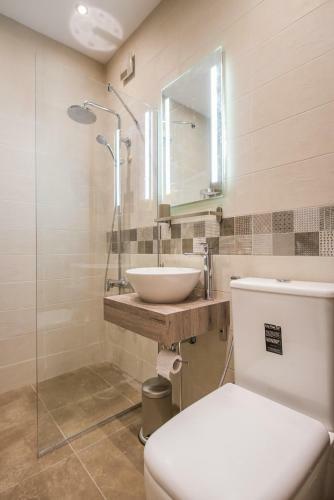 Designer & Luxurious, Business, One Bedroom Apartment In Top Central Sofia