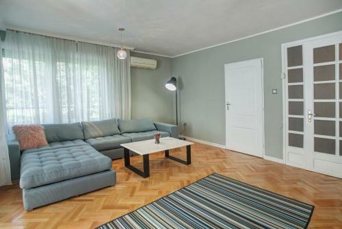 Apartamento Spacious Flat Close To The American Embassy