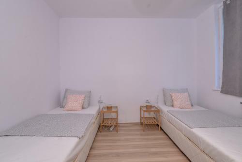 Atacama - Spacious Apartment In Lozenets Area