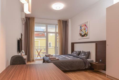 Apartamento Mocca Studio Next To Crystal Garden And Russian Church