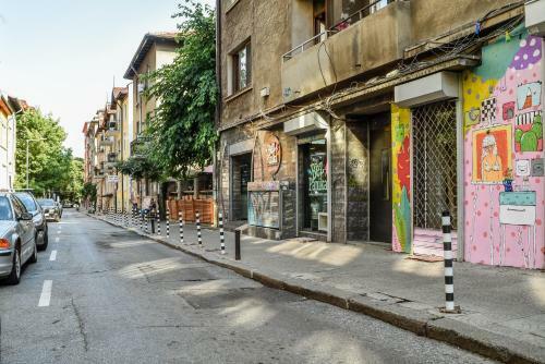 Three Levelled Art Apartment In The Heart Of Sofia