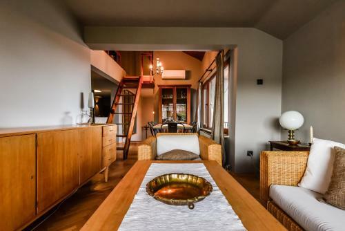Three Levelled Art Apartment In The Heart Of Sofia