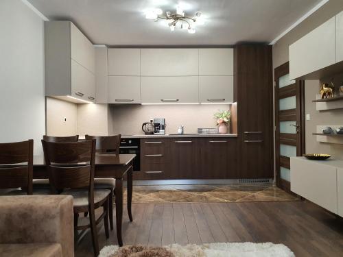 Boutique Apartment With Free Parking