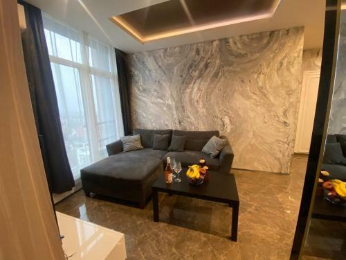 Diamond Luxury Apartment