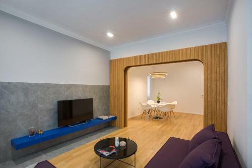 The Blue - Two-bedroom Lux Apartment