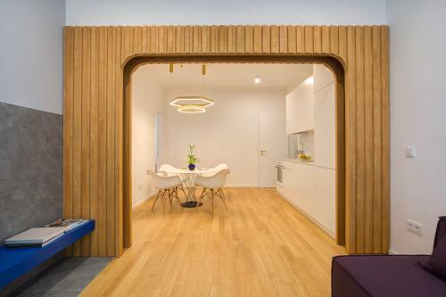 The Blue - Two-bedroom Lux Apartment