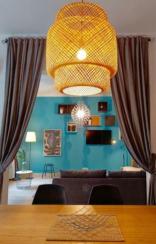 Newly Refurbished Apartment In The City Center