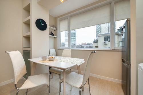 Green Park Apartment