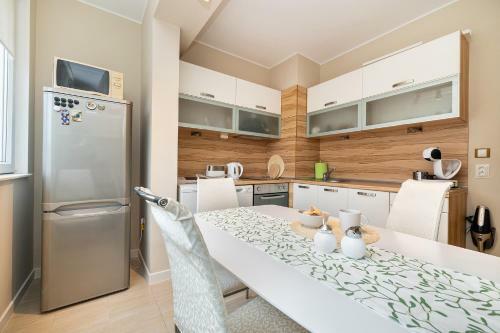 Green Park Apartment