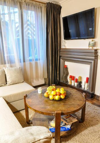 Karina Art One Bedroom Apartment