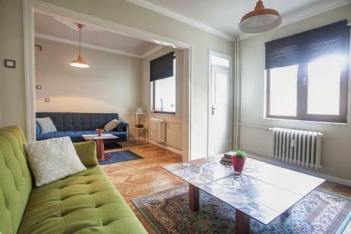 Apartamento Throw Your Backpack And Explore Sofia On Foot