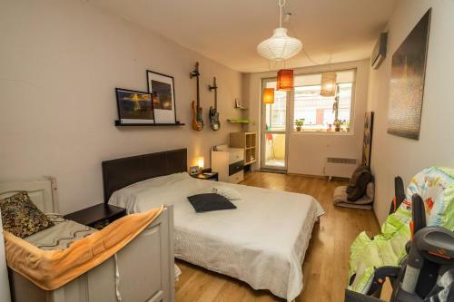 Apartamento Tsar Guitar Aprt / Metro Station