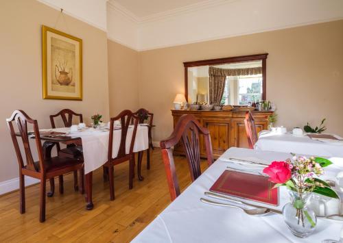 Hostal Roseleigh House