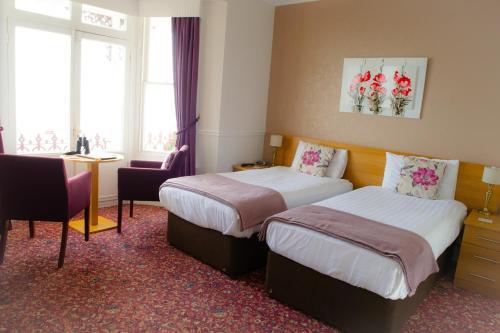 Hotel The Clifton