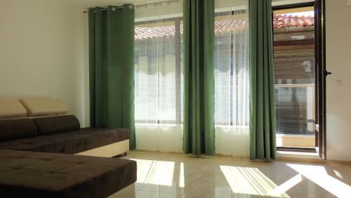 ?????????? ?????? 3 - ?????? ???????, ????? - Varna Sea Garden Apartment Marina 3