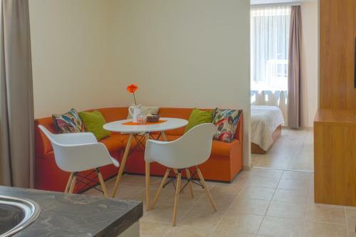 Apartamento Filaret Central Studios With Private Parking