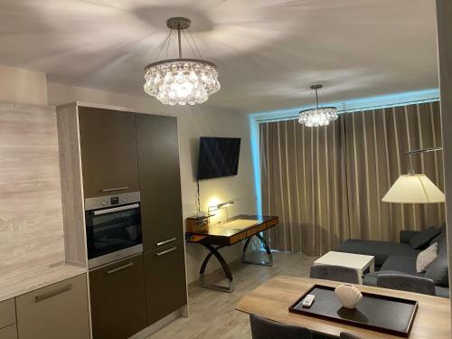 Family Biz Apartment