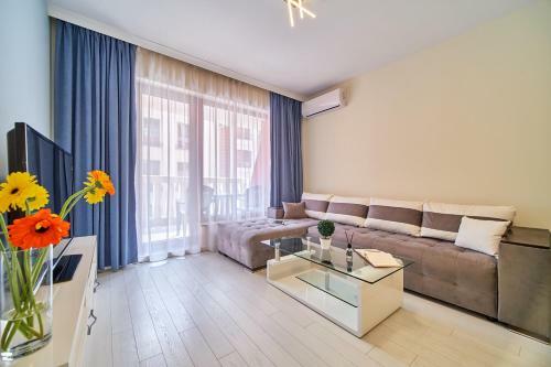 Luxury Center Apartments