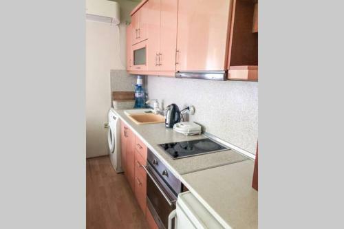 Relaxing & Comfy Apartment, Near Beach