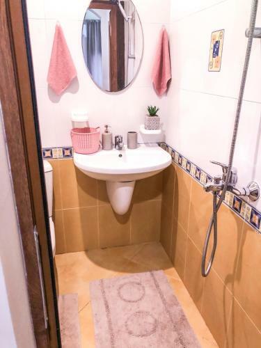 Relaxing & Comfy Apartment, Near Beach