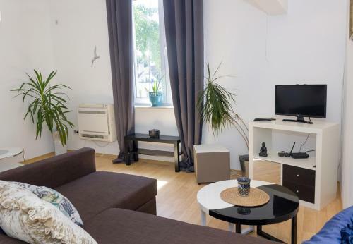 Designer Apartment With A Top Central Location