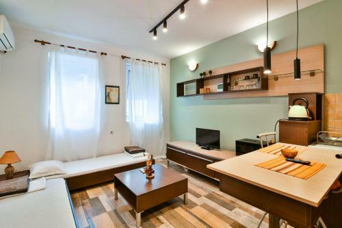 Apartamento Budget Studio For 2 Nearby City Center