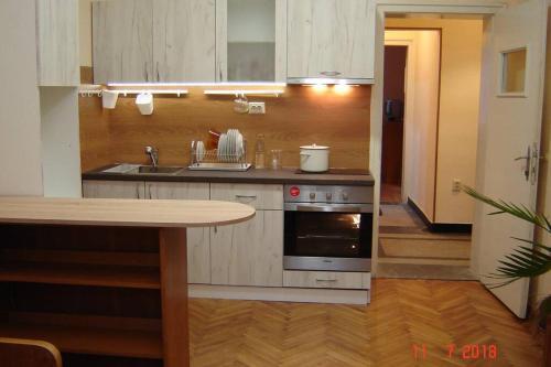 Varna Apartment Close To The Sea / ?????, ?????????? ????? ?? ??????