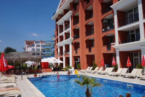 Private Apartment In Carina Beach