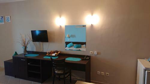 Private Apartment In Carina Beach