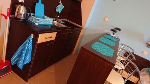 Private Apartment In Carina Beach