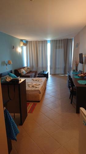 Private Apartment In Carina Beach