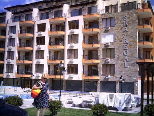 Single Apartment In Searegal Compex