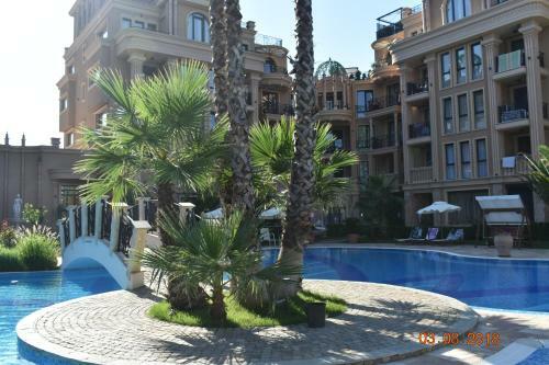 Aphrodite Gardens Apartments