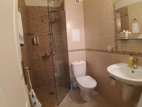 Rainbow Sea Isle Apartment
