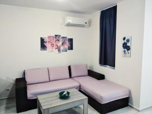 Sunny Beach Apartment For 2 +2