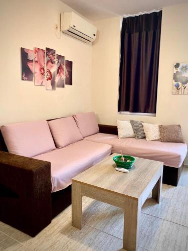 Sunny Beach Apartment For 2 +2
