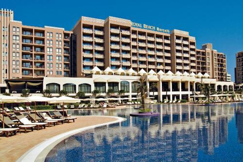 Private Apartments In Royal Beach 5*