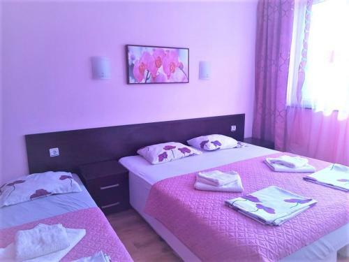 Central Plaza Apartment