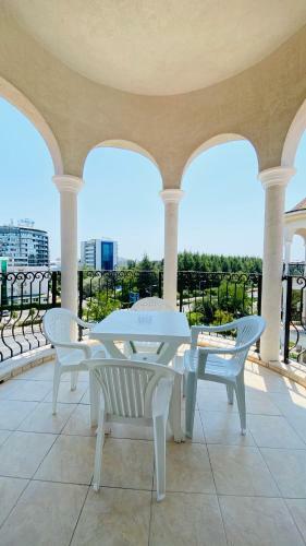 Apartello Modern Apartment - Royal Sun, Sunny Beach