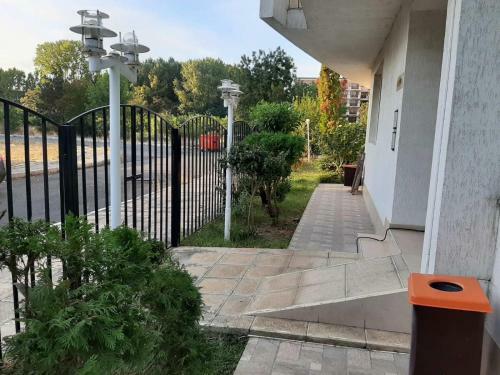 Azuro Aparthotel Sunny Beach