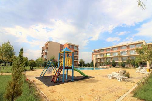 Holiday-orchid Menada Apartments