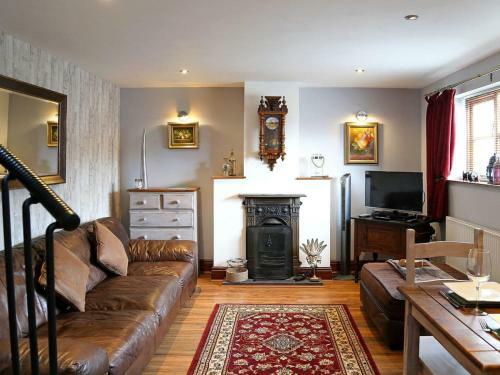2 West Cottage