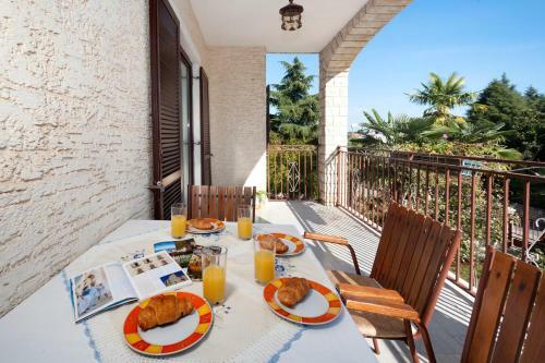 Mihaela Apartments